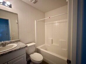 226 W Watson Ct in Casa Grande, AZ - Building Photo - Building Photo