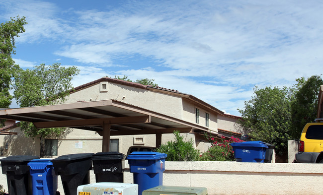 6212 E Greenway in Mesa, AZ - Building Photo - Building Photo