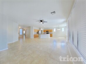 43207 Lindgren Dr in Maricopa, AZ - Building Photo - Building Photo