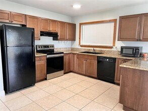 1299 Birchcrest Blvd in Port Charlotte, FL - Building Photo - Building Photo