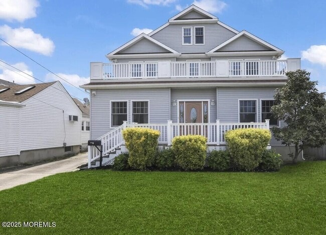 property at 2207 Main St