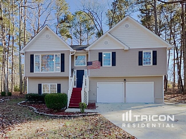 property at 3272 Greenhill Ct