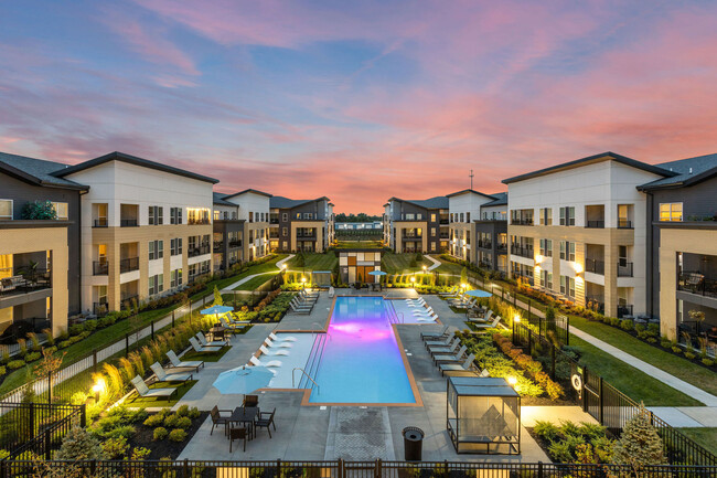 Aria Zionsville Apartments