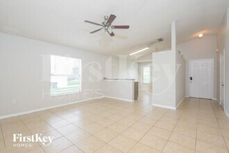 7464 Little Pond Ct in Orlando, FL - Building Photo - Building Photo