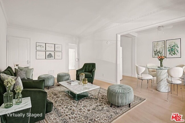 property at 186 N Clark Dr