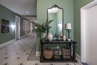The Block in Milwaukee, WI - Foto de edificio - Interior Photo