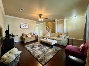 592 N Longfellow Ln in Fayetteville, AR - Building Photo - Building Photo