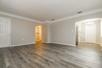 635 38th St S in St. Petersburg, FL - Building Photo - Building Photo