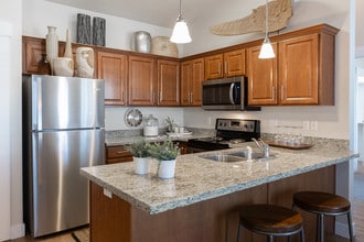 Riverwalk in Midvale, UT - Foto de edificio - Interior Photo