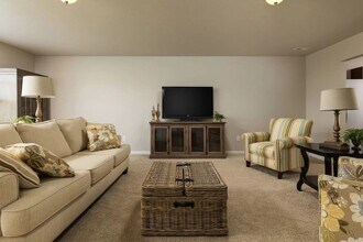 5661 Briarhill Ct in Portage, MI - Building Photo - Building Photo