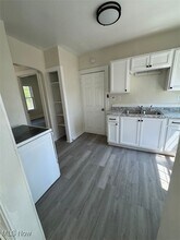 3049 W 116th St-Unit -DN in Cleveland, OH - Building Photo - Building Photo