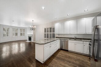 3752 N Clifton Ave in Chicago, IL - Building Photo - Building Photo