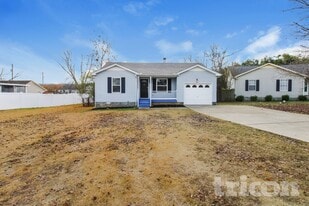 362 Park Ct N in La Vergne, TN - Building Photo