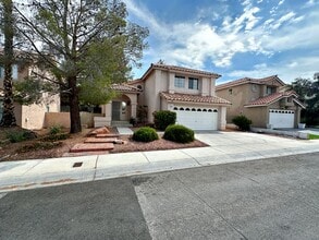 8341 Cretan Blue Ln in Las Vegas, NV - Building Photo - Building Photo