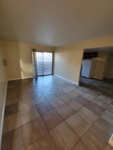 4450 Sandy River Dr in Las Vegas, NV - Building Photo - Building Photo