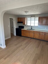 2033 Valley St in Dayton, OH - Building Photo - Building Photo