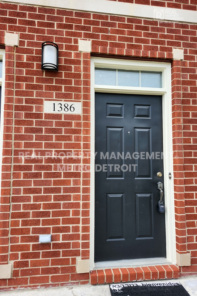 1386 Raliegh Pl in Troy, MI - Building Photo - Building Photo
