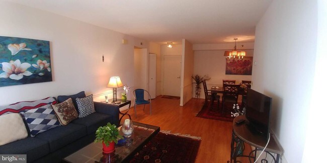 5505 Seminary Rd-Unit -1101N in Falls Church, VA - Building Photo - Building Photo