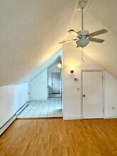 41 Alto St, Unit 2 in Cranston, RI - Building Photo - Building Photo