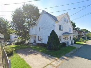 1934 Bristol Ct in Scranton, PA - Building Photo - Building Photo
