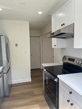 886 Brent Dr in Cupertino, CA - Building Photo - Building Photo