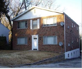 Chamberlain Place in Webster Groves, MO - Building Photo