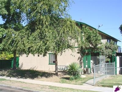 466 N Roosevelt Ave in Fresno, CA - Building Photo