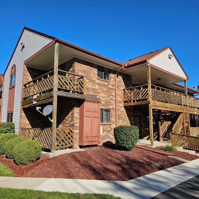 property at 34915 Hamilton Dr