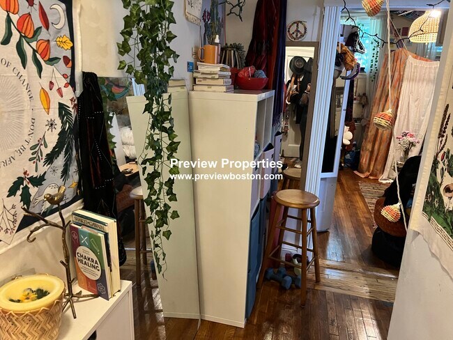 32 Sidlaw Rd, Unit 2 photo'