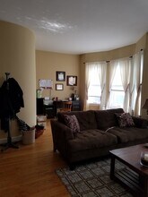 320 Home Ave, Unit Apt. 1 in Oak Park, IL - Foto de edificio - Building Photo