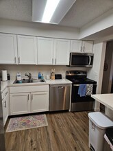 6XXX Mockingbird Ln in Eden Prairie, MN - Building Photo - Building Photo