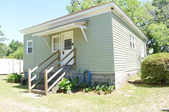 103 Kendall Ave in Wilmington, NC - Building Photo - Building Photo