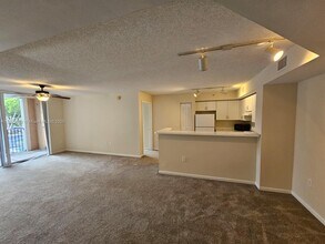 2031 Renaissance Blvd in Miramar, FL - Building Photo - Building Photo