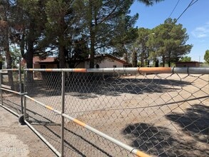 10650 Socorro Rd in Socorro, TX - Building Photo - Building Photo