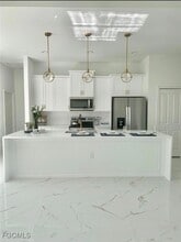 2005 W 10th St in Lehigh Acres, FL - Building Photo - Building Photo