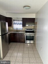 2135 Grant Ave in Philadelphia, PA - Building Photo - Building Photo