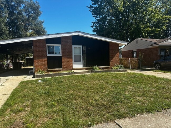 333 S Byfield St in Westland, MI - Building Photo - Building Photo