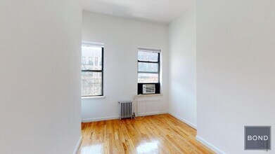 96 3rd Ave in New York, NY - Building Photo - Building Photo