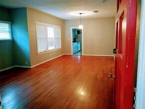 4009 Norhill Blvd in Houston, TX - Building Photo - Building Photo