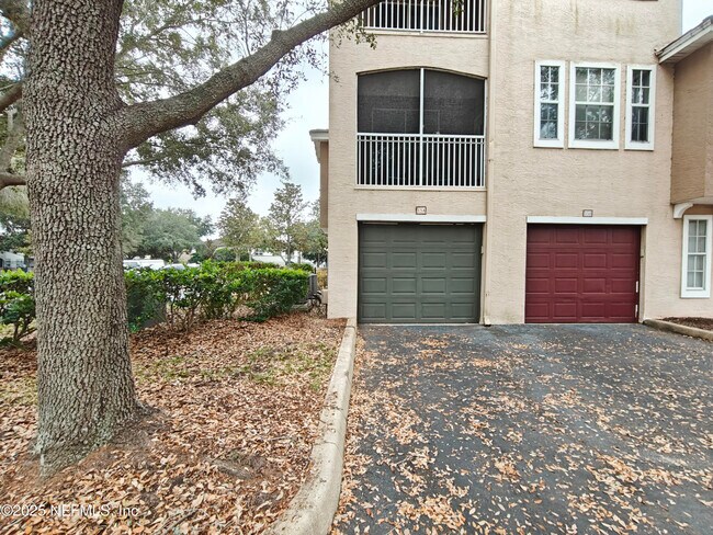 10075 GATE N Pky in Jacksonville, FL - Building Photo - Building Photo