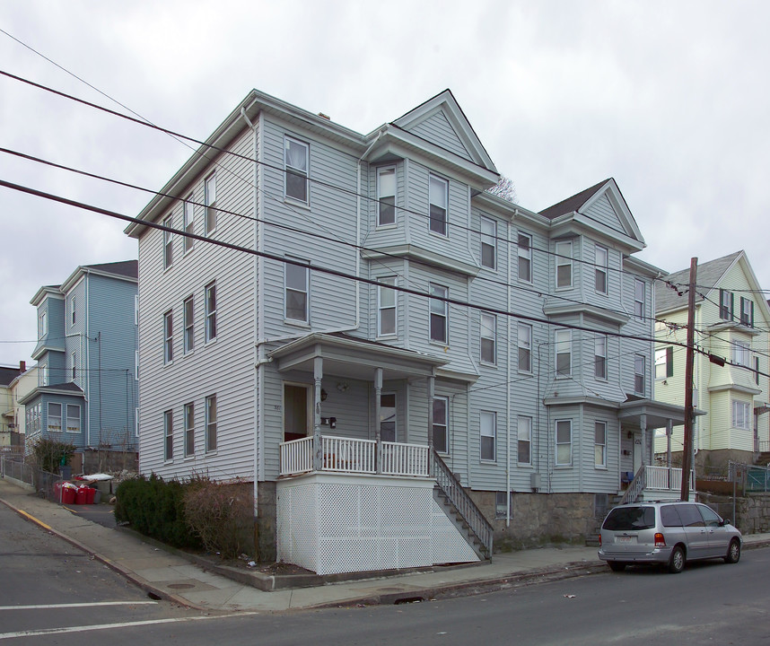 369-381 Division St in Fall River, MA - Building Photo