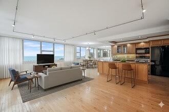 40 E Cedar St in Chicago, IL - Building Photo - Building Photo