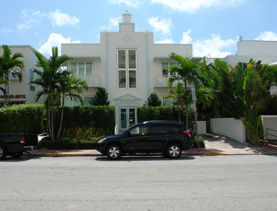 1751 James Ave in Miami Beach, FL - Foto de edificio