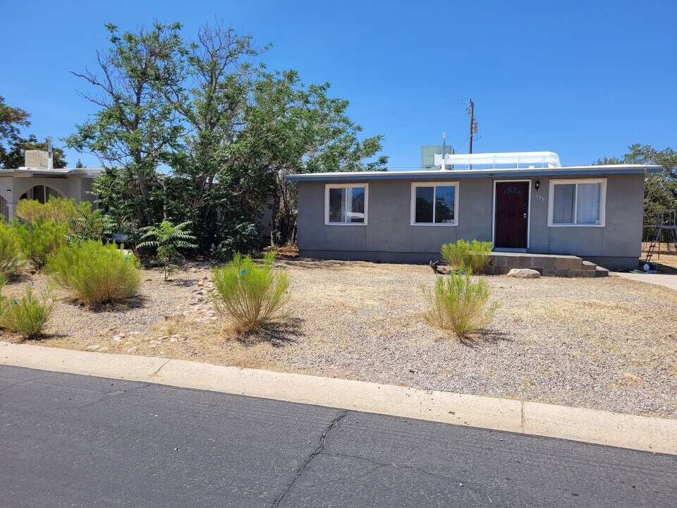 133 Sherbundy St in Sierra Vista, AZ - Building Photo