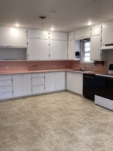 108 Oklahoma Dr in Portales, NM - Building Photo - Building Photo