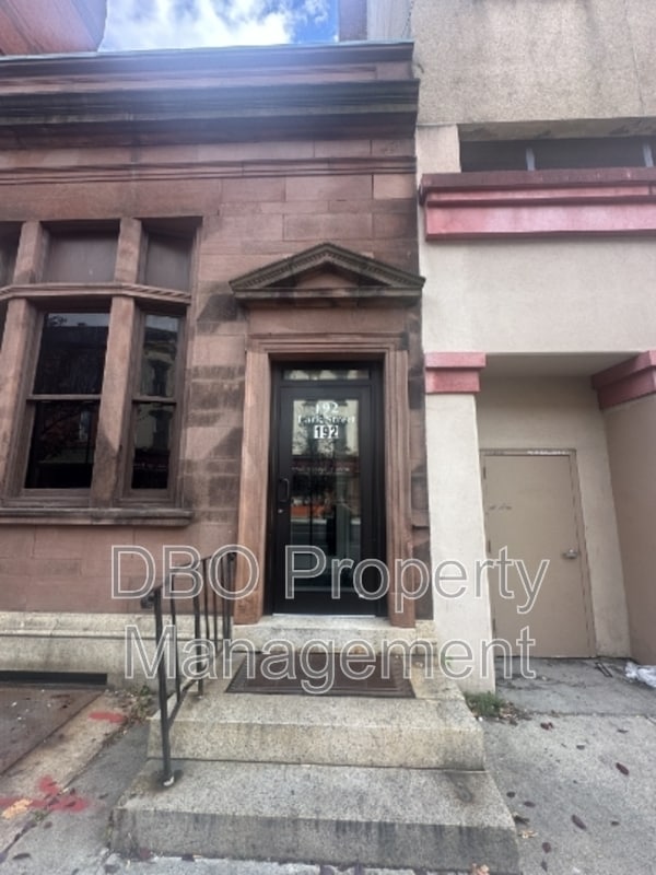 192 Lark St in Albany, NY - Building Photo - Building Photo