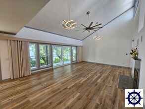 4717 N Lakewood Dr in Panama City, FL - Building Photo - Building Photo