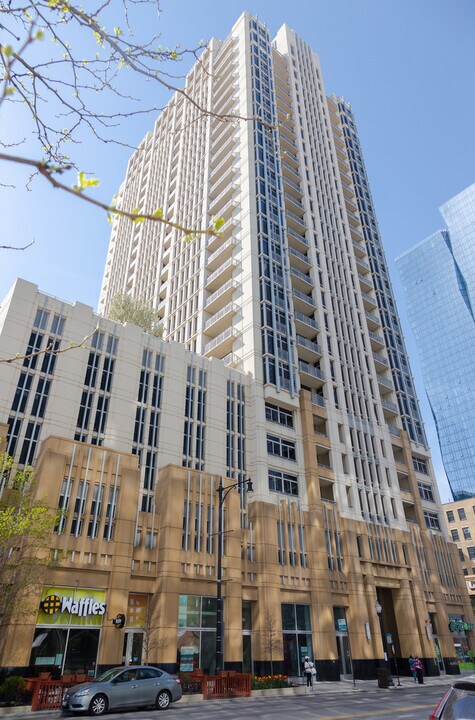 1400 S Michigan Ave in Chicago, IL - Building Photo