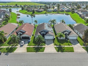 1055 Soaring Eagle Ln in Kissimmee, FL - Building Photo - Building Photo