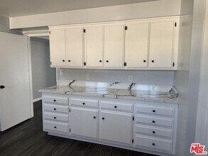 6771 Springpark Ave in Los Angeles, CA - Building Photo - Building Photo